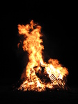SX16853 Bonfire collapsing.jpg